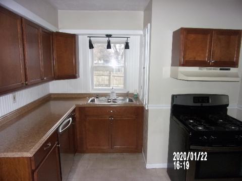 502 N Walnut St, Normal, IL 61761 photo 5