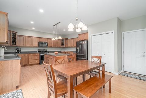 308 Arrowhead Dr, Minooka, IL 60447 photo 12