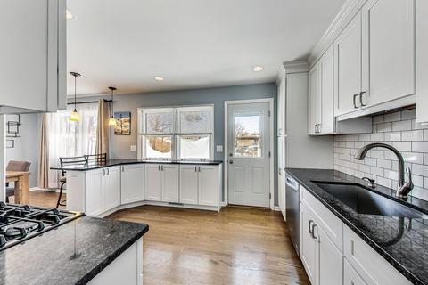 2503 School Dr, Rolling Meadows, IL 60008 photo 5