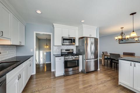 2503 School Dr, Rolling Meadows, IL 60008 photo 7