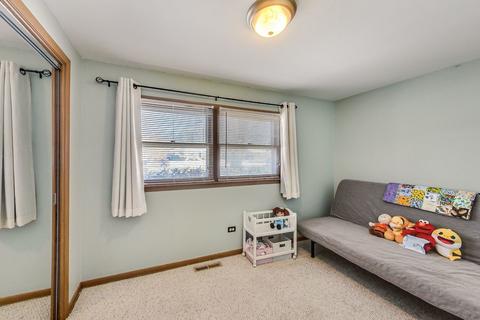 2503 School Dr, Rolling Meadows, IL 60008 photo 12