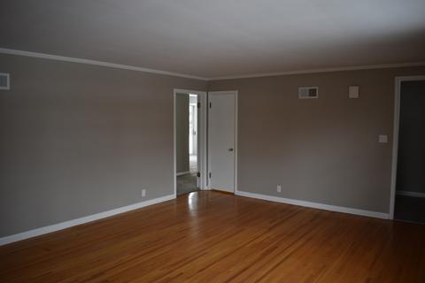 651 Normal Rd, Dekalb, IL 60115 photo 13