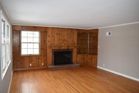 651 Normal Rd, Dekalb, IL 60115 photo 11