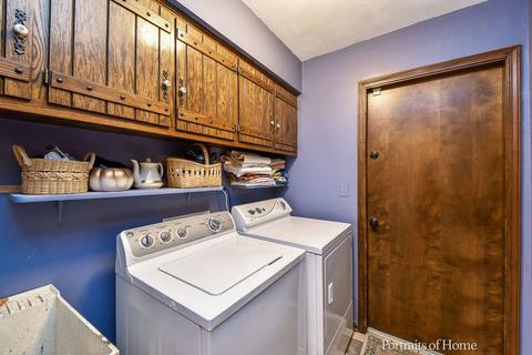 1969 Dorset Dr, Wheaton, IL 60189 photo 13