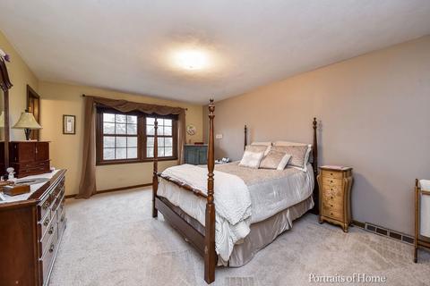 1969 Dorset Dr, Wheaton, IL 60189 photo 15