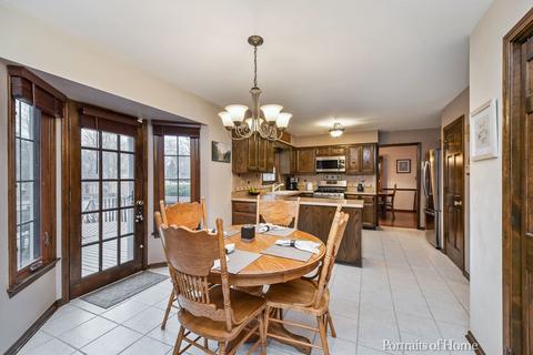 1969 Dorset Dr, Wheaton, IL 60189 photo 10