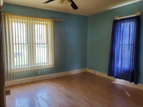 512 E 3rd St, Rock Falls, IL 61071 photo 2