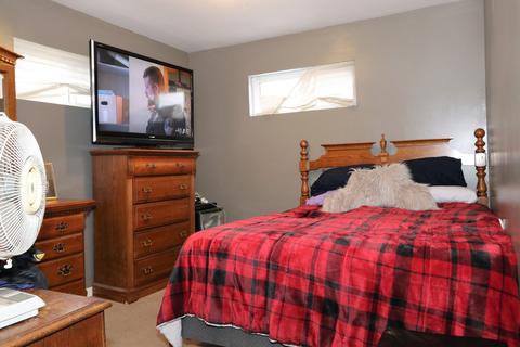 14641 Spaulding Ave, Midlothian, IL 60445 photo 9