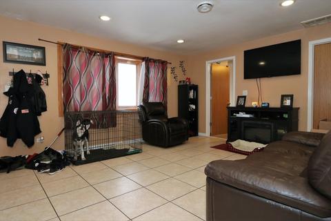 14641 Spaulding Ave, Midlothian, IL 60445 photo 5