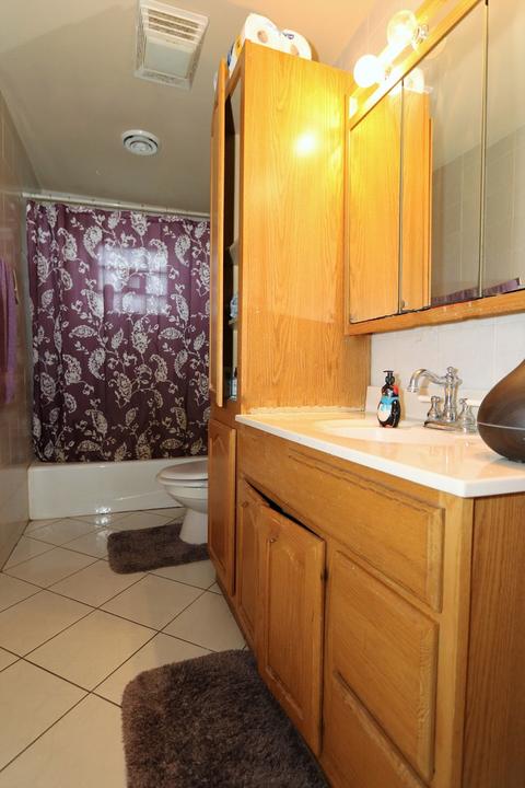 14641 Spaulding Ave, Midlothian, IL 60445 photo 8