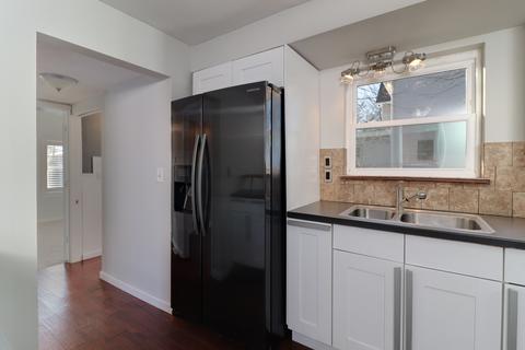 403 E Locust St, Normal, IL 61761 photo 8