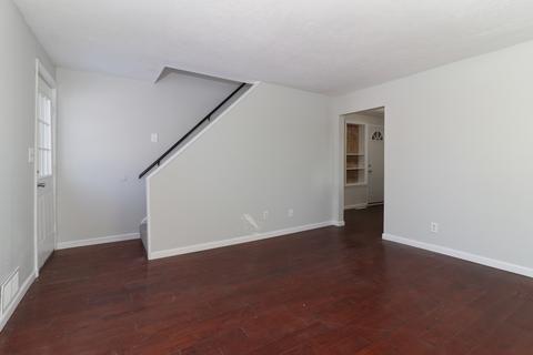 403 E Locust St, Normal, IL 61761 photo 2