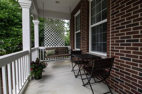 16109 Hometown Dr, Plainfield, IL 60586 photo 2