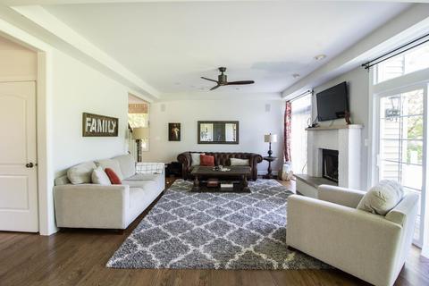 16109 Hometown Dr, Plainfield, IL 60586 photo 7