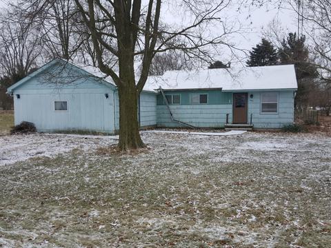 301 E 3rd St, Melvin, IL 60952 photo 1