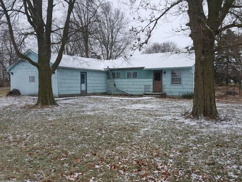 301 E 3rd St, Melvin, IL 60952 photo 3