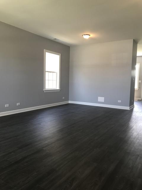 7524 W 64th St, Summit, IL 60501 photo 2