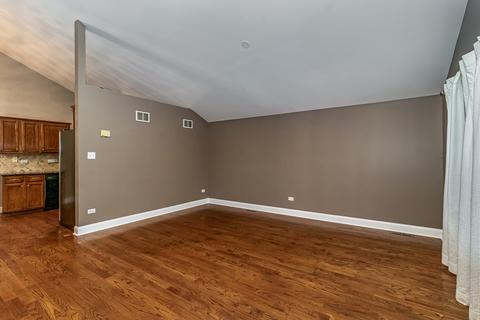 5420 Riviera Blvd, Plainfield, IL 60586 photo 4