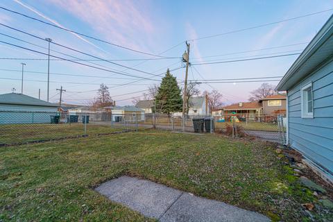 17523 Roy St, Lansing, IL 60438 photo 33