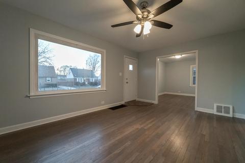 17523 Roy St, Lansing, IL 60438 photo 5