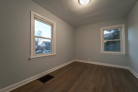 17523 Roy St, Lansing, IL 60438 photo 8