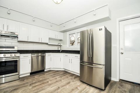 8832 Dee Rd, Des Plaines, IL 60016 photo 4