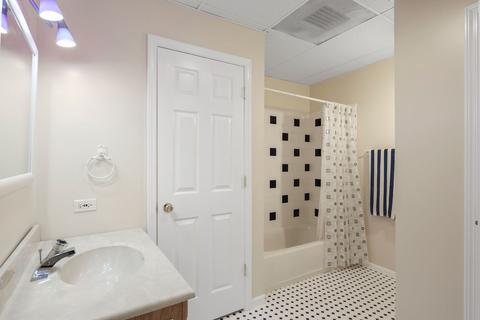 6612 Western Ave, Willowbrook, IL 60527 photo 27