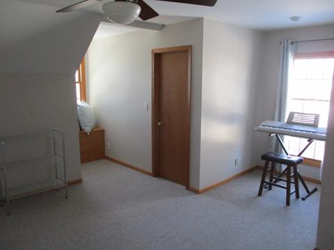 2217 Pulaski St, Peru, IL 61354 photo 31