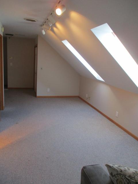 2217 Pulaski St, Peru, IL 61354 photo 26