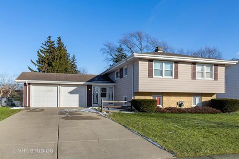 1365 Dennison Rd, Hoffman Estates, IL 60169 photo 1