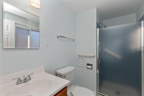 1365 Dennison Rd, Hoffman Estates, IL 60169 photo 10