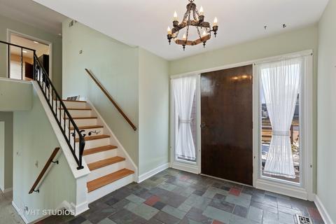 1365 Dennison Rd, Hoffman Estates, IL 60169 photo 2