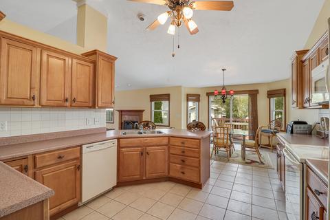 312 Covey Ct, Normal, IL 61761 photo 24