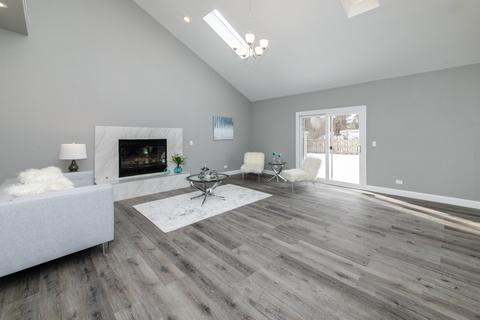 1192 Pinetree Ln, Bartlett, IL 60103 photo 9