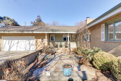 218 Imperial Dr, Bloomington, IL 61701 photo 4