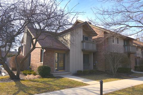 25 Kyle Ct, Willowbrook, IL 60527 photo 1