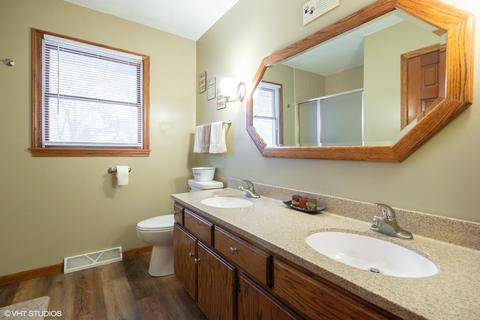 390 S Comet Dr, Braidwood, IL 60408 photo 17