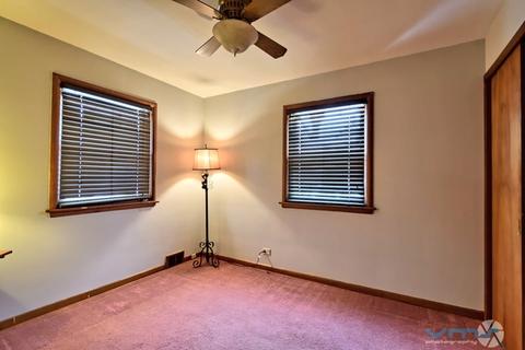833 Kate St, Elgin, IL 60123 photo 13