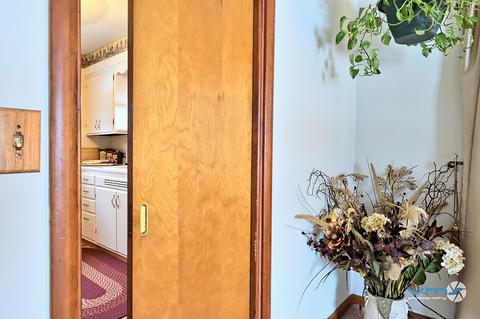 833 Kate St, Elgin, IL 60123 photo 6