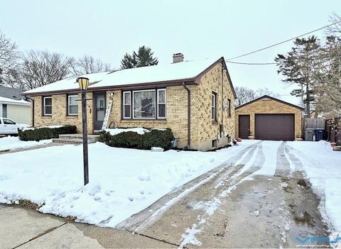833 Kate St, Elgin, IL 60123 photo 1