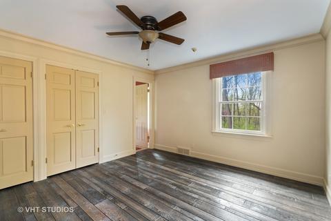 33 W675 Mare Barn Ln, Wayne, IL 60184 photo 14