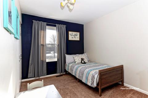113 E Mcclellan St, Bartlett, IL 60103 photo 14