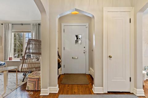 2501 Ridgeway Ave, Evanston, IL 60201 photo 4