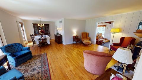 405 Maple Ln, Batavia, IL 60510 photo 4