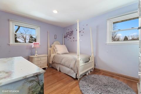 85 Michael Rd, Des Plaines, IL 60016 photo 10