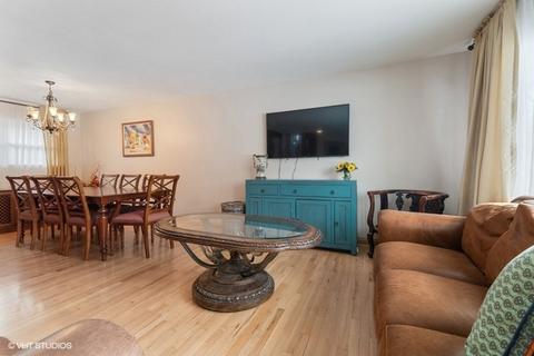85 Michael Rd, Des Plaines, IL 60016 photo 4