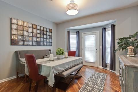 2176 Yale Cir, Hoffman Estates, IL 60192 photo 12