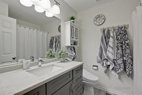 2176 Yale Cir, Hoffman Estates, IL 60192 photo 22
