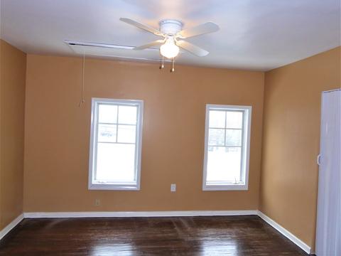 323 High St, Aurora, IL 60505 photo 17