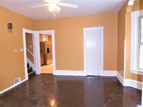 323 High St, Aurora, IL 60505 photo 6